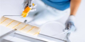 想避開“含膠類涂料”的毒害  請(qǐng)選擇水性涂料